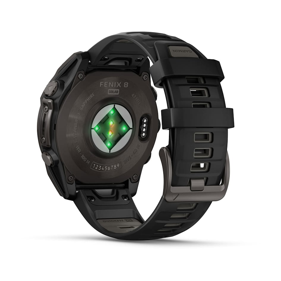 Спортивные часы Garmin Fenix 8 - 47мм Solar, Sapphire титановый черный с DLC-покрытием и черным ремешком 